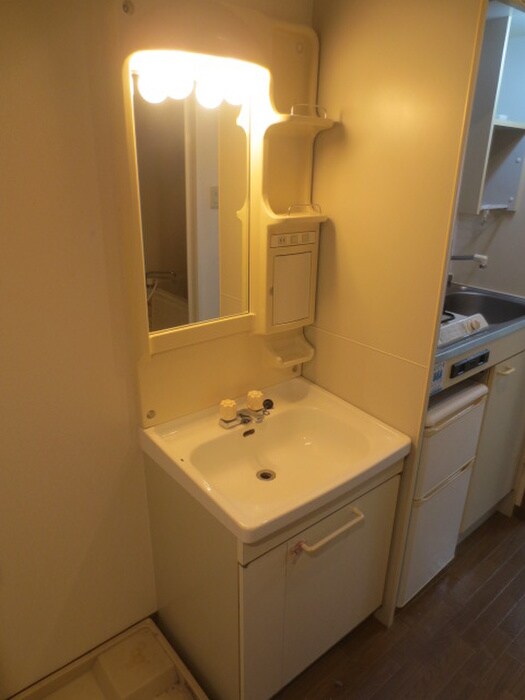 物件内観写真10　(洗面)