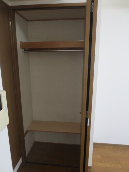 物件内観写真15　(収納)