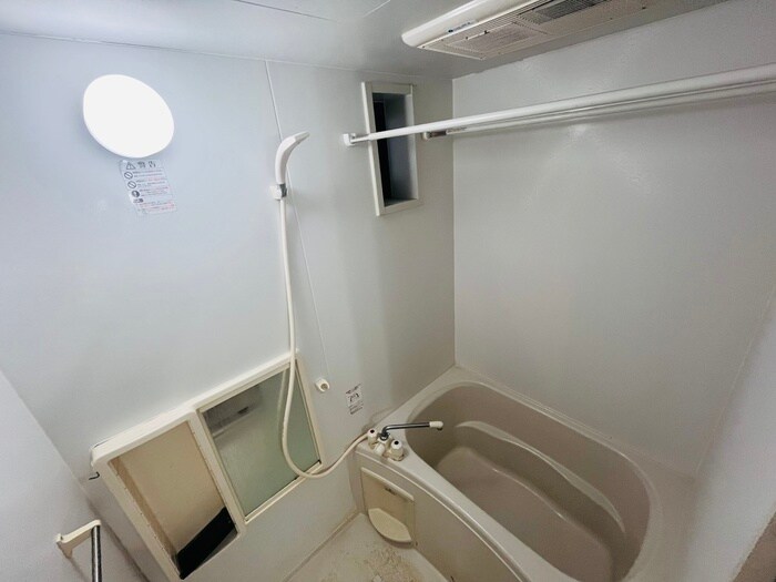 物件内観写真12　(バス／シャワールーム等)