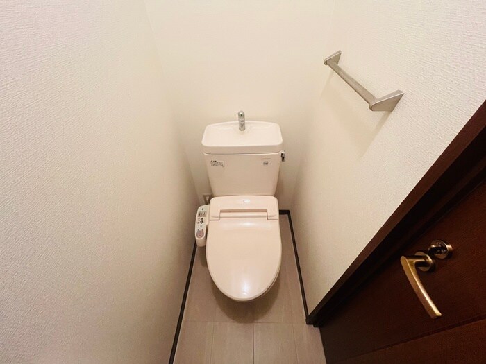 物件内観写真13　(トイレ)