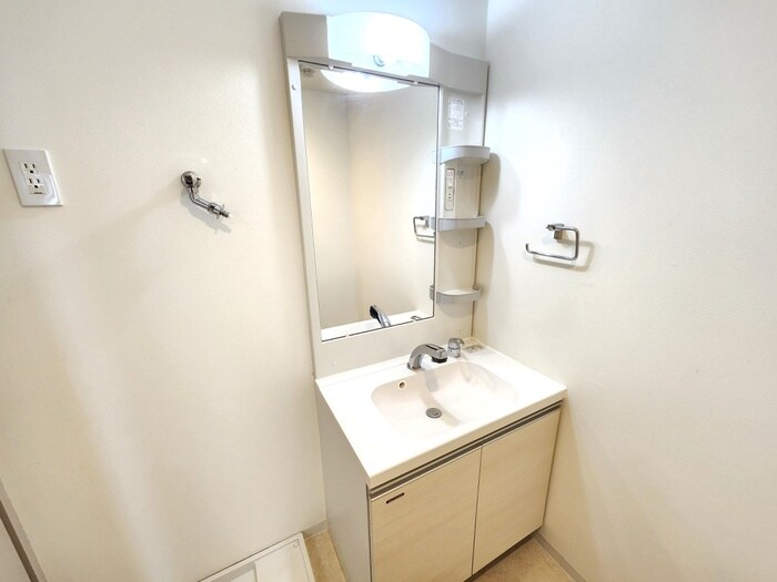 物件内観写真9　(洗面)