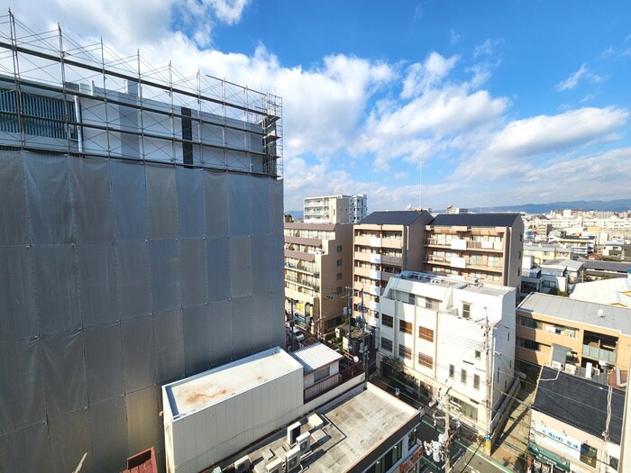 物件内観写真16　(室内からの展望)