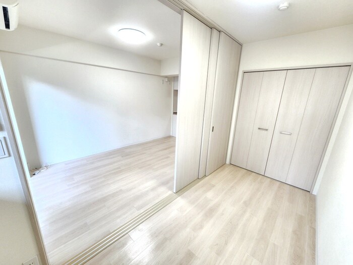 物件内観写真19　(居室)