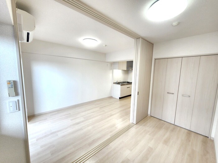 物件内観写真19　(居室)