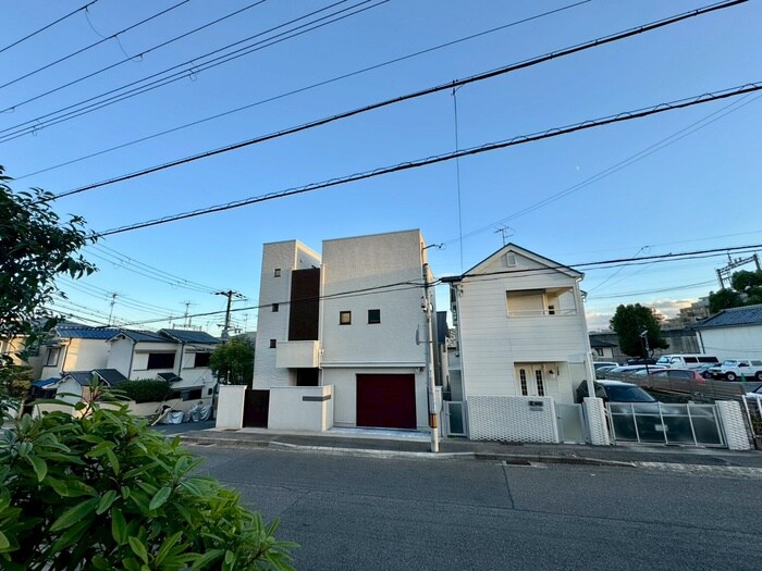 物件内観写真15　(室内からの展望)