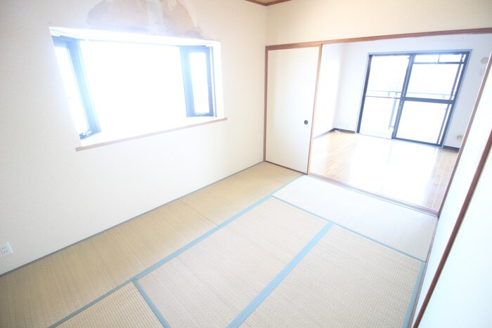 物件内観写真21　(居室)