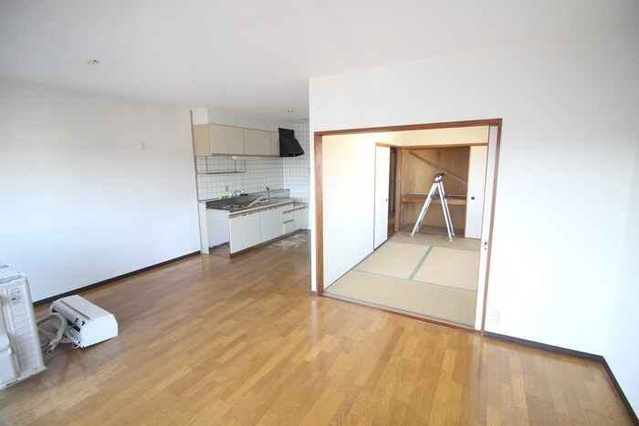 物件内観写真22　(居室)