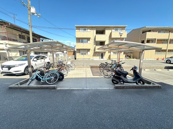 駐輪場