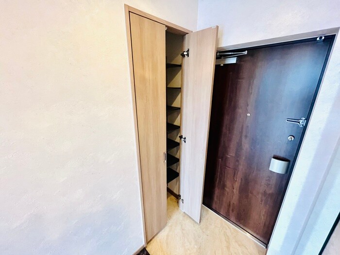 物件内観写真14　(靴箱)