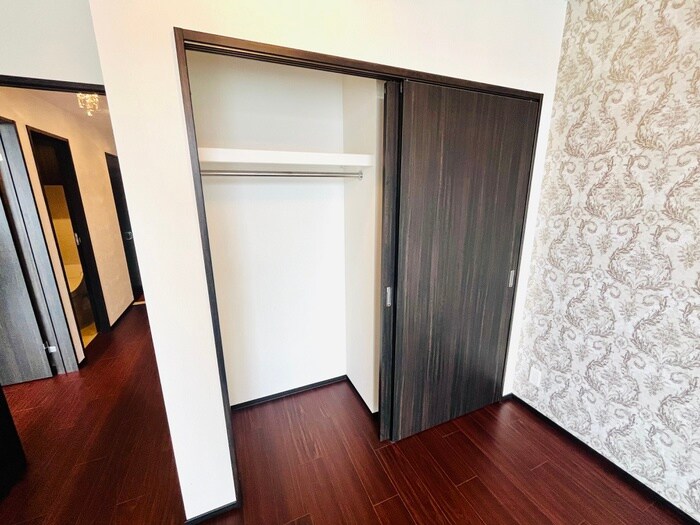 物件内観写真16　(収納)