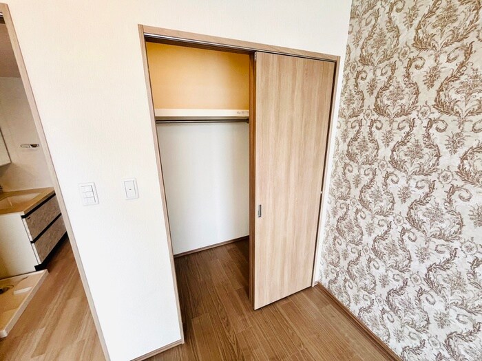 物件内観写真16　(収納)