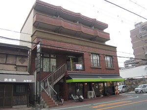 ディアハイム鴻池外観写真