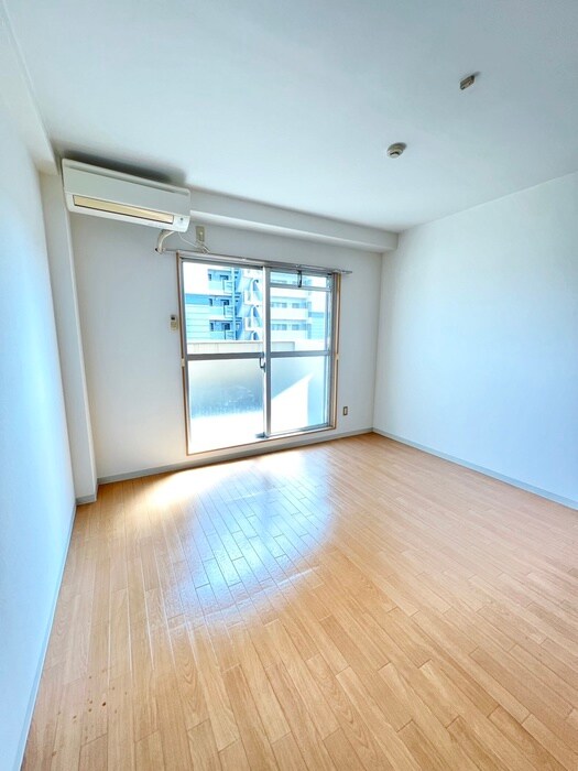 物件内観写真14　(居室)