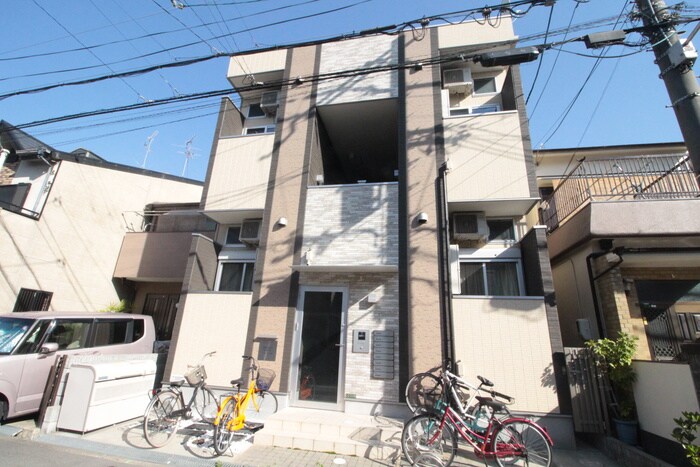 物件外観写真1　(外観写真)