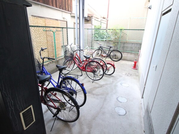 駐輪場