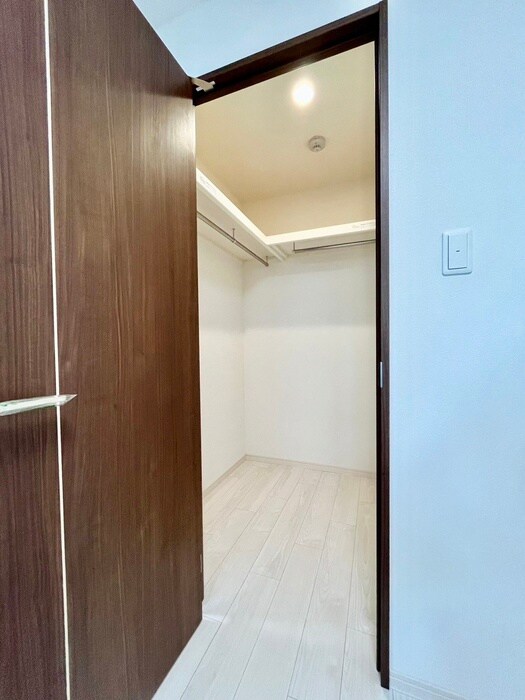 物件内観写真16　(収納)