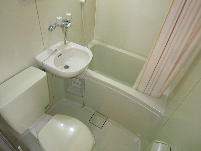 物件内観写真9　(バス／シャワールーム等)