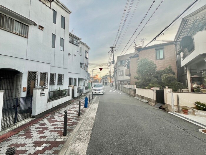 物件外観写真6　(周辺環境)