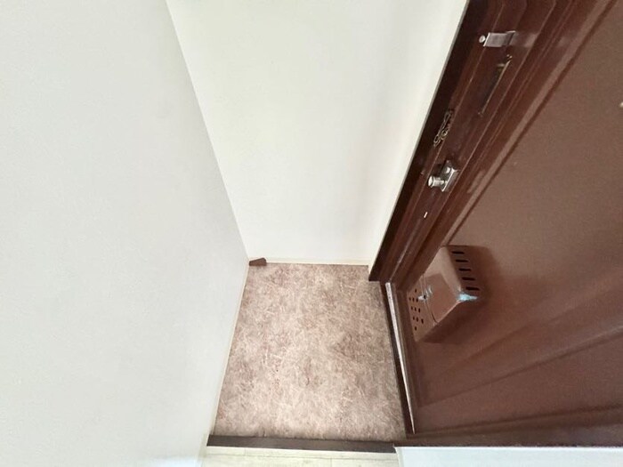 物件内観写真19　(玄関)
