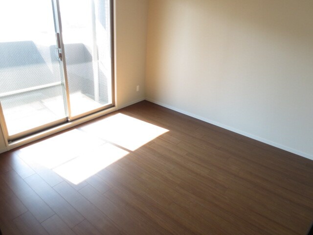 物件内観写真8　(居室)