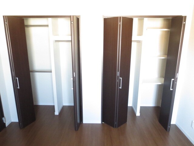 物件内観写真12　(洗面)