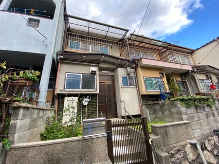 羽拍子町1-70貸家外観写真