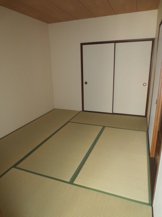 物件内観写真15　(居室)