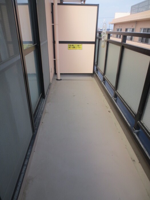 物件内観写真16　(ベランダ・バルコニー)