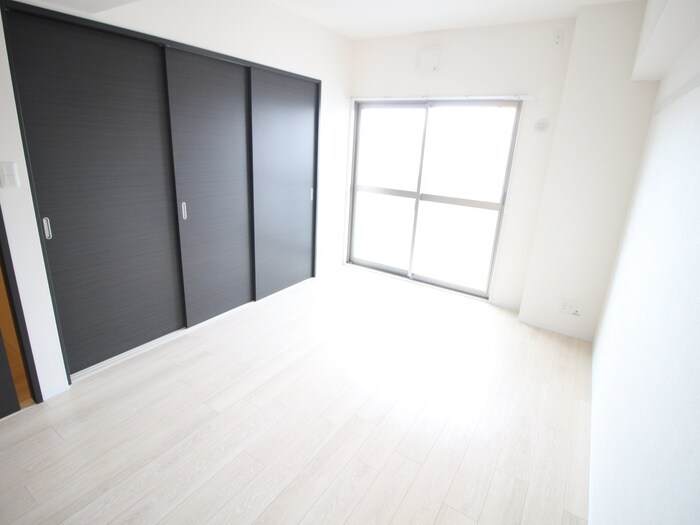 物件内観写真10　(居室)