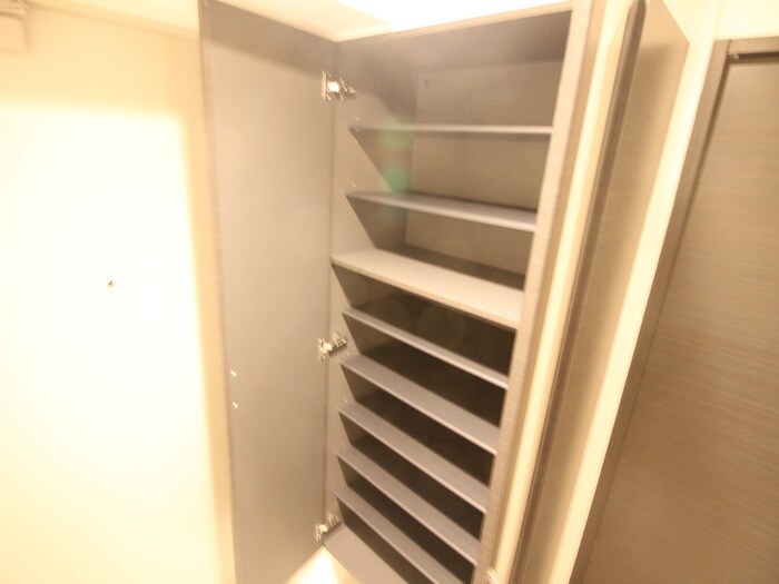 物件内観写真19　(靴箱)