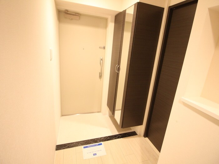 物件内観写真20　(玄関)