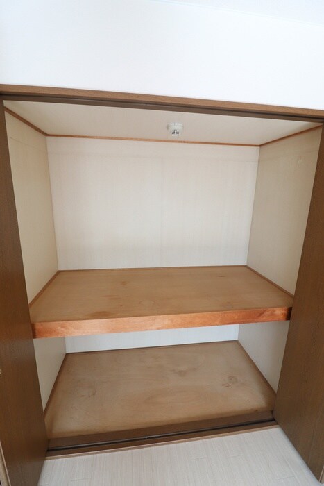 物件内観写真9　(収納)