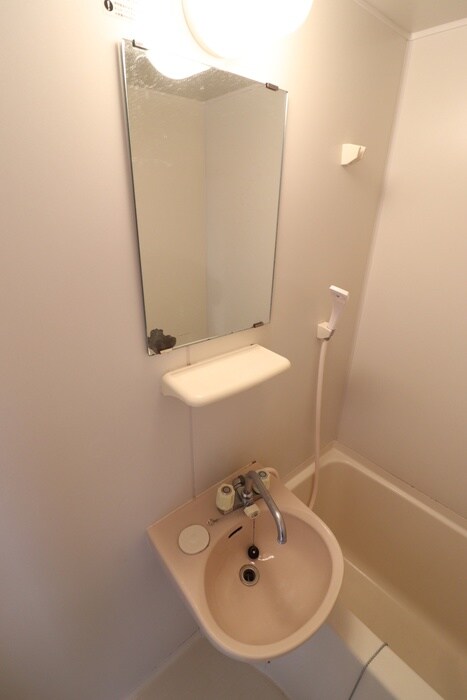 物件内観写真12　(洗面)