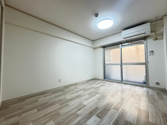 物件内観写真13　(居室)