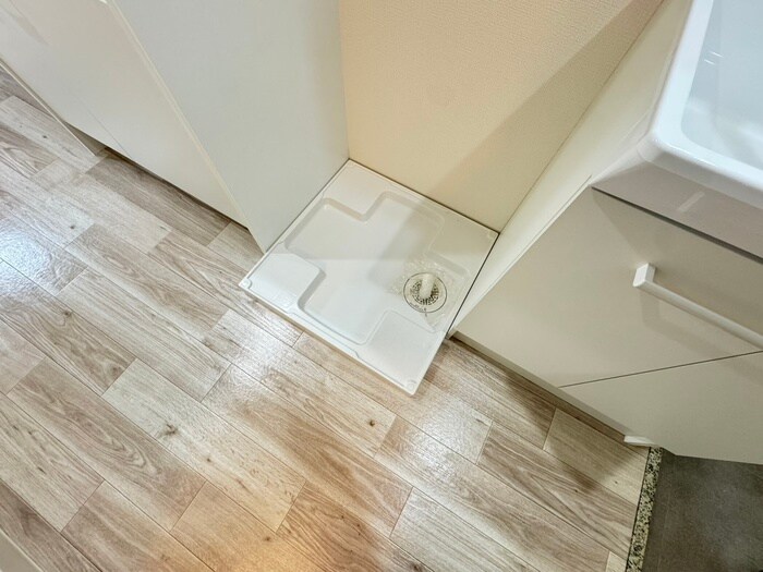 物件内観写真20　(洗濯機置場)