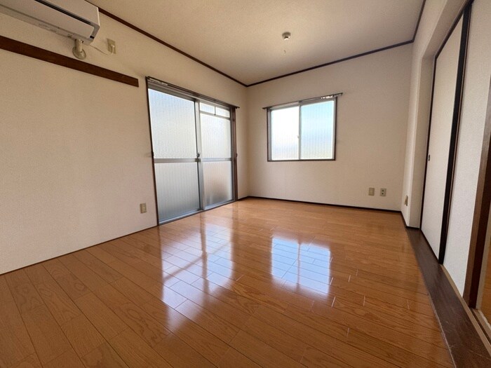 物件内観写真9　(居室)