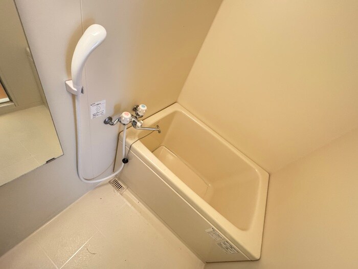 物件内観写真12　(バス／シャワールーム等)