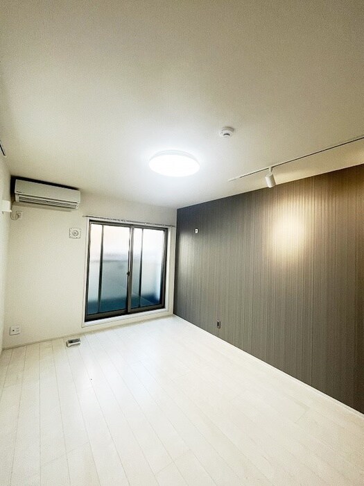 物件内観写真14　(居室)