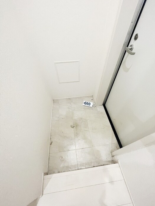 物件内観写真17　(玄関)