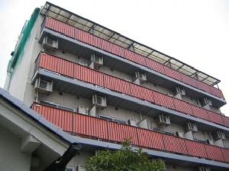 春日マンション外観写真