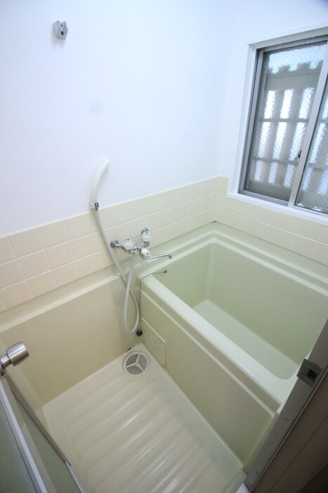 物件内観写真10　(バス／シャワールーム等)