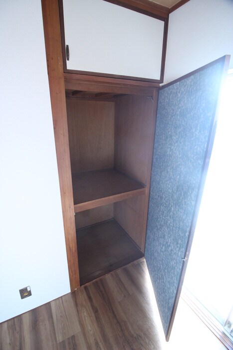 物件内観写真18　(収納)
