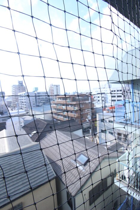 物件内観写真22　(室内からの展望)