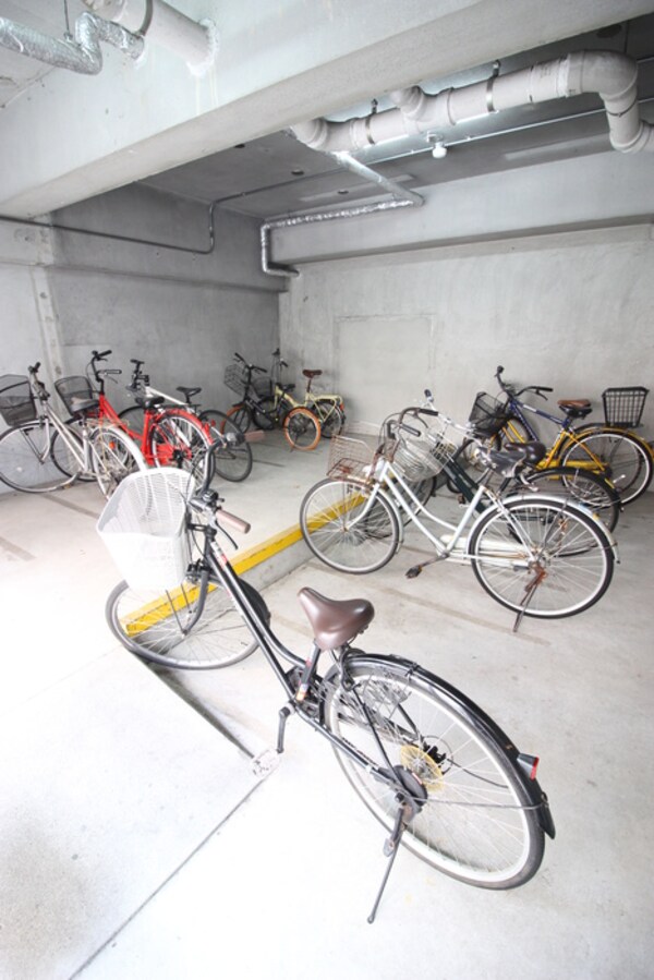 駐輪場