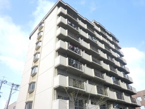 吉田第３大発マンション外観写真