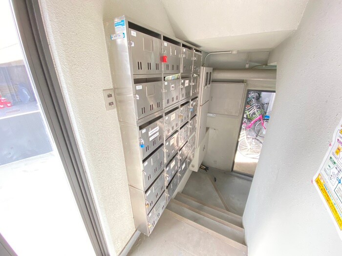 物件外観写真4　(建物設備)