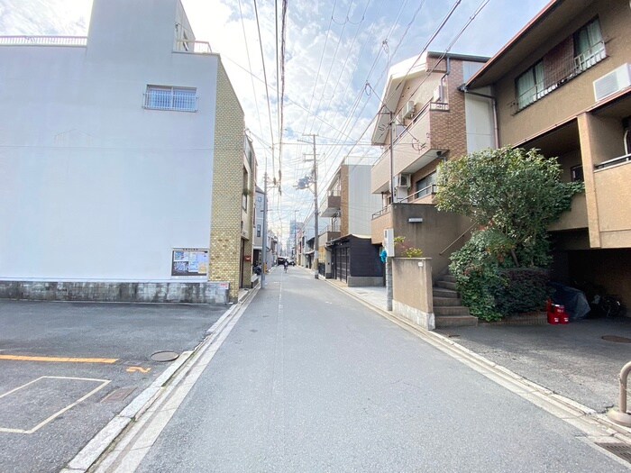 物件外観写真6　(周辺環境)