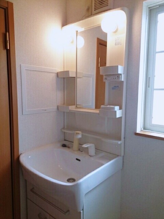 物件内観写真10　(洗面)