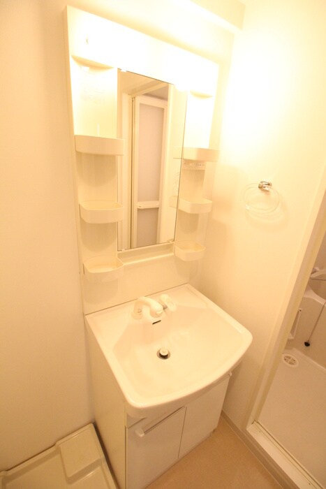 物件内観写真8　(洗面)