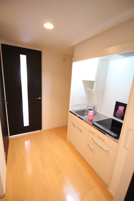 物件内観写真12　(廊下)